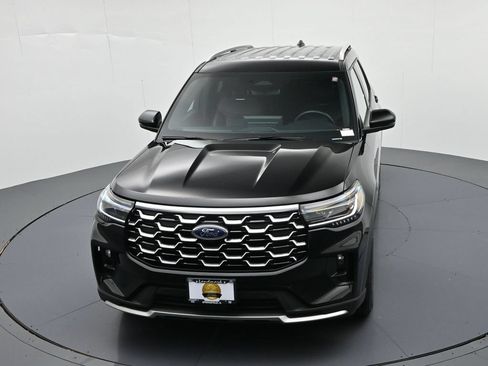 Certified 2026 Ford Explorer Platinum AWD/4WD image 19
