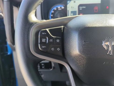 Used 2024 Ford Bronco Big Bend image 16