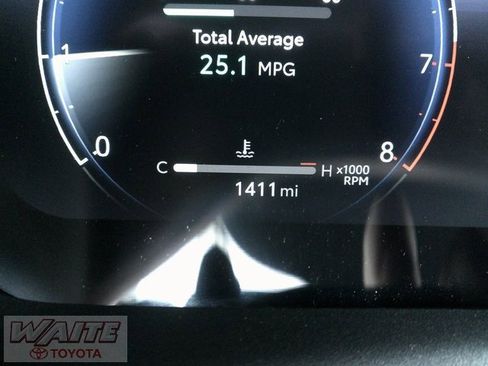 Certified 2026 Toyota Corolla Cross XLE image 10