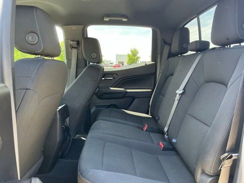 Used 2024 Chevrolet Colorado LT w/ LT Convenience Package II AWD/4WD image 33