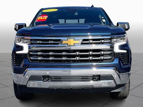 Used 2022 Chevrolet Silverado 1500 LTZ image 3