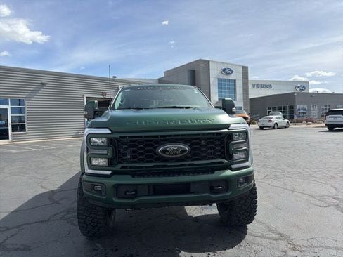 New 2026 Ford F250 Lariat w/ Black Appearance Package AWD/4WD image 4
