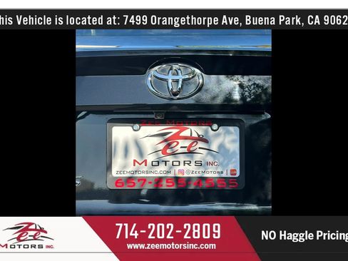 Used 2019 Toyota Yaris LE image 64