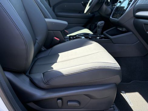 New 2026 Subaru Forester Limited AWD/4WD image 31