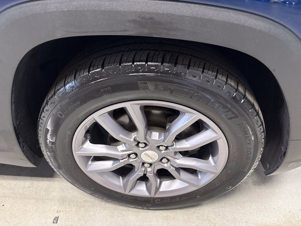Used 2022 GMC Terrain SLT w/ LPO, Floor Liner Package FWD image 4