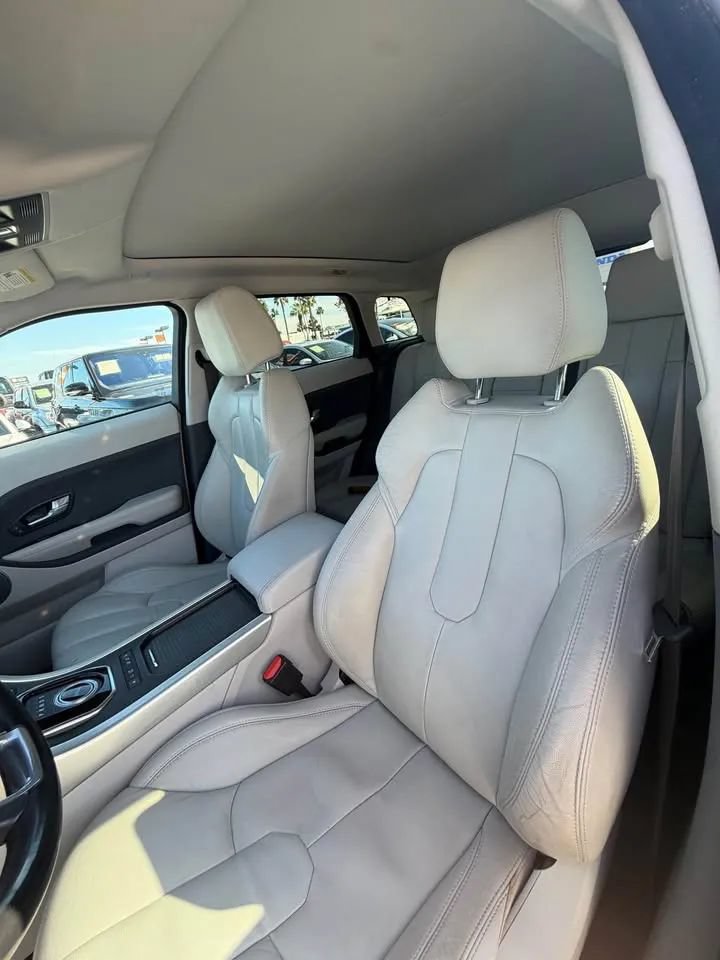 Used 2013 Land Rover Range Rover Evoque Pure Plus AWD/4WD image 6
