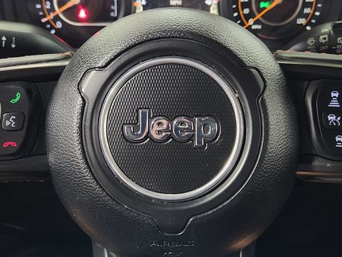 Used 2024 Jeep Wrangler Unlimited Rubicon w/ Safety Group AWD/4WD image 47
