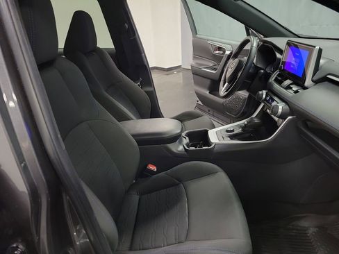 Used 2023 Toyota RAV4 SE AWD/4WD image 22