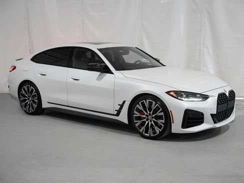 Used 2023 BMW M440i Gran Coupe w/ Premium Package RWD image 7