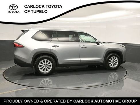 Used 2024 Toyota Grand Highlander XLE image 4
