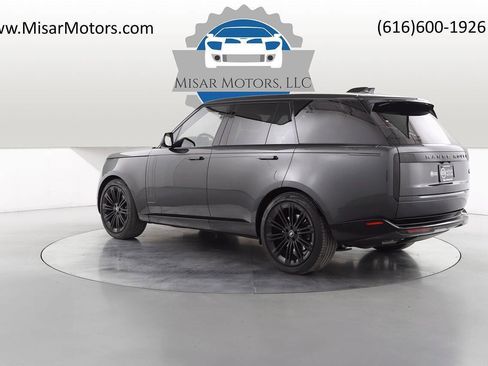 Used 2023 Land Rover Range Rover SE image 5