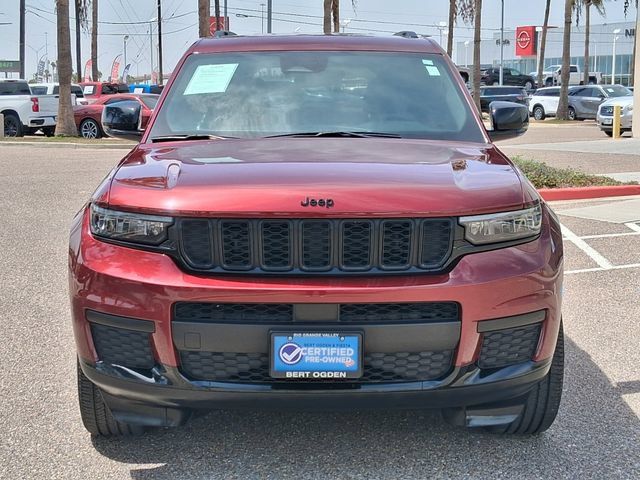 Used 2025 Jeep Grand Cherokee L Laredo RWD image 2