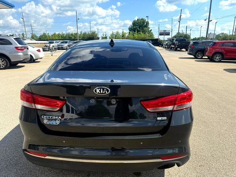 Used 2016 Kia Optima LX w/ Technology Package image 8