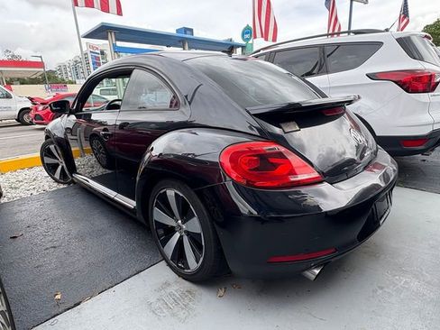 Used 2013 Volkswagen Beetle Turbo image 8