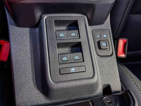 New 2025 Ford Bronco Badlands w/ Sasquatch Package image 19