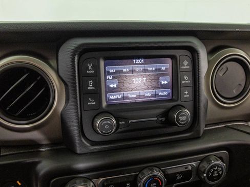 Used 2020 Jeep Wrangler Unlimited Sport S AWD/4WD image 24