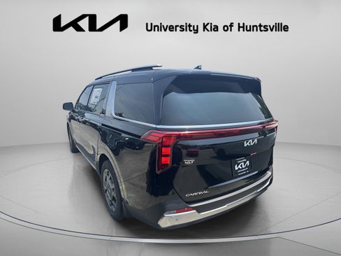 New 2025 Kia Carnival SX FWD image 5
