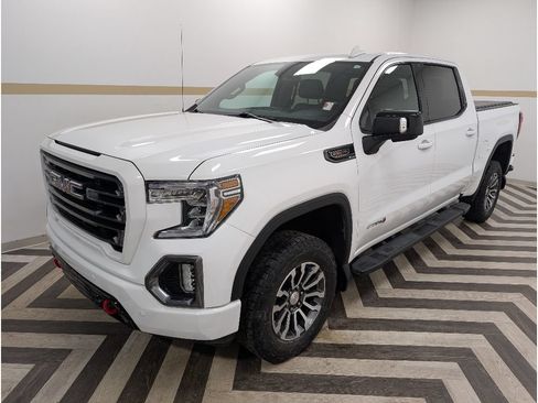 Used 2020 GMC Sierra 1500 AT4 w/ AT4 Premium Package AWD/4WD image 1
