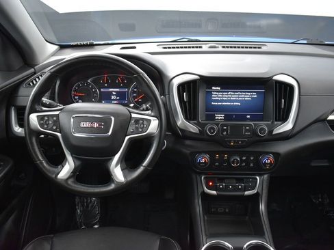 Used 2024 GMC Terrain SLT AWD/4WD image 11