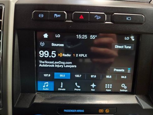 Used 2017 Ford F250 Lariat w/ Lariat Value Package AWD/4WD image 57