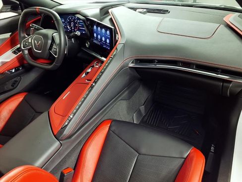 Used 2020 Chevrolet Corvette Stingray Preferred Cpe w/ 2LT Preferred Equipment Group image 11