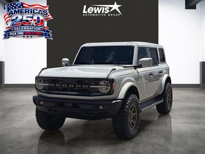 New 2026 Ford Bronco Outer Banks