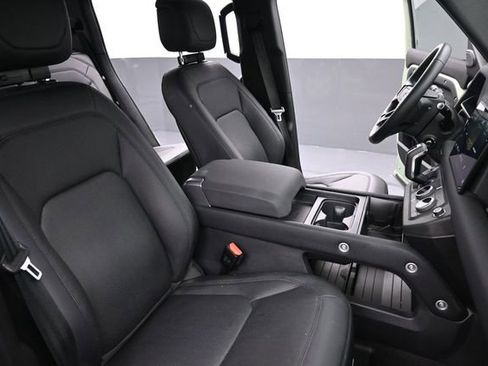 Used 2023 Land Rover Defender 110 75th Limited Edition AWD/4WD image 27