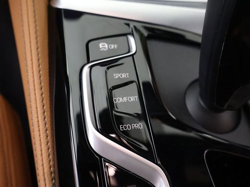 Used 2021 BMW 540i xDrive w/ M Sport Package AWD/4WD image 62