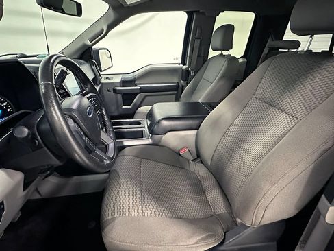 Used 2015 Ford F150 XLT w/ Equipment Group 302A Luxury AWD/4WD image 3