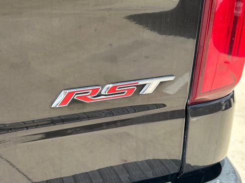Used 2021 Chevrolet Silverado 1500 RST AWD/4WD image 13