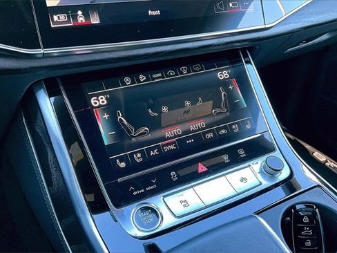 Used 2021 Audi Q8 Prestige image 24