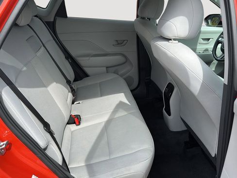 Certified 2024 Hyundai Kona SEL AWD/4WD image 17