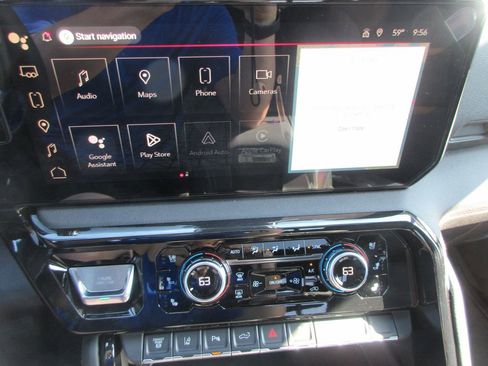 New 2026 GMC Sierra 2500 AT4 w/ AT4 Premium Plus Package AWD/4WD image 20