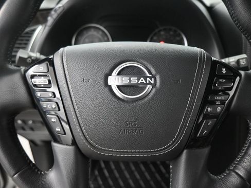 Used 2024 Nissan Armada Platinum w/ Captain's Chairs Package RWD image 11