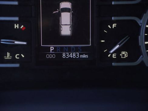 Used 2018 Toyota Tundra SR5 RWD image 6