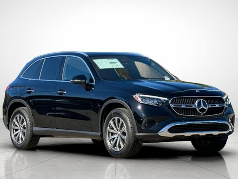 New 2026 Mercedes-Benz GLC 300 image 29