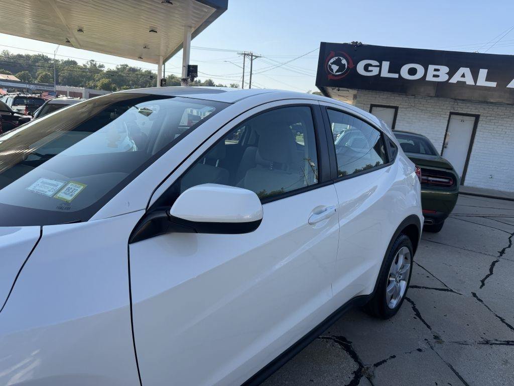 Used 2022 Honda HR-V LX image 20