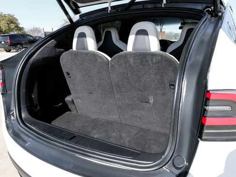 Used 2021 Tesla Model X Long Range image 57