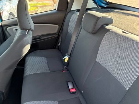 Used 2015 Toyota Yaris L FWD image 21