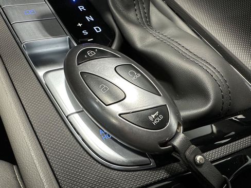 Certified 2025 Hyundai Elantra Hybrid FWD image 28