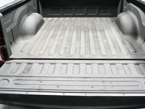 Used 2018 RAM 1500 Laramie AWD/4WD image 25