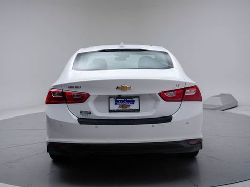 Used 2024 Chevrolet Malibu LT image 5