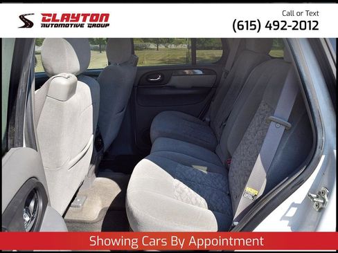 Used 2006 GMC Envoy SLE image 19