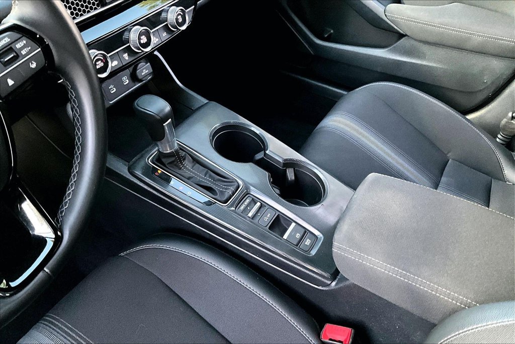 Used 2025 Honda Civic Sport image 15