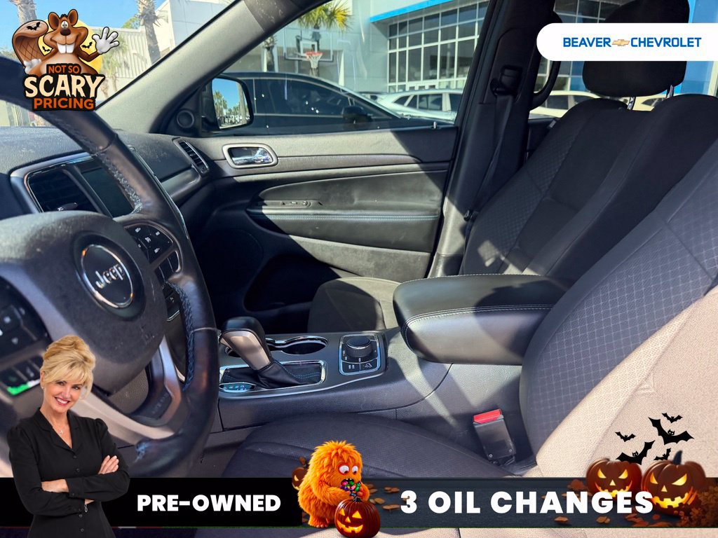 Used 2018 Jeep Grand Cherokee Laredo AWD/4WD image 8