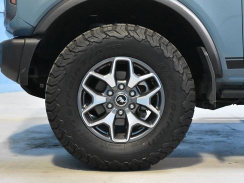 Used 2023 Ford Bronco Badlands image 25