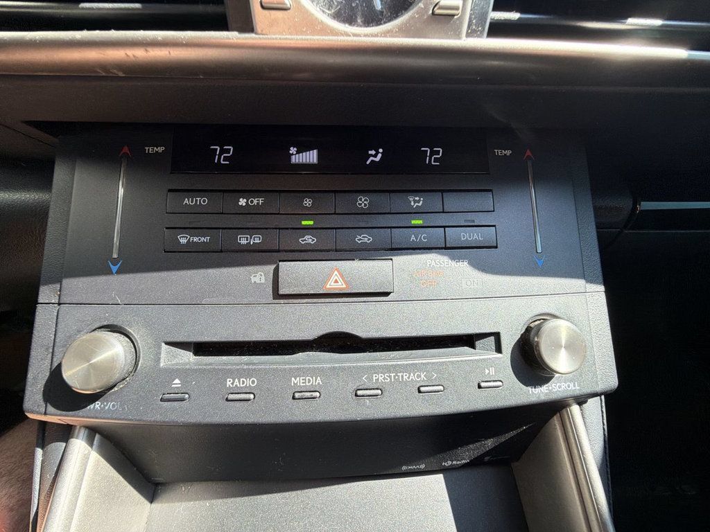 Used 2015 Lexus IS 250 RWD image 18