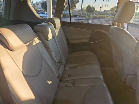 Used 2009 Toyota RAV4 Limited image 27