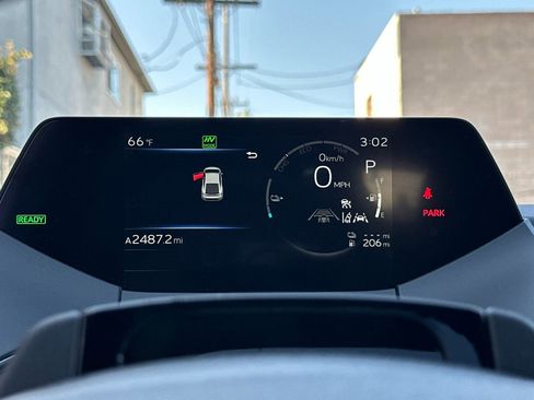 Used 2026 Toyota Prius Plug-In Hybrid image 27