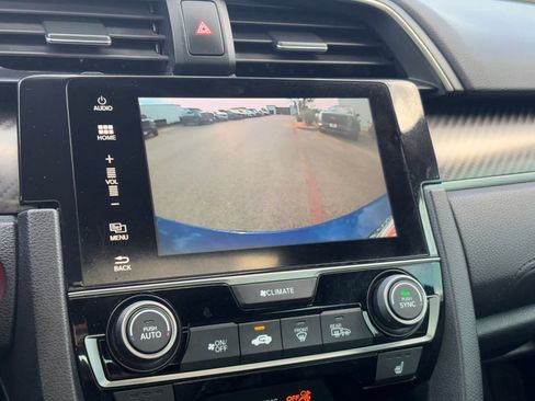 Used 2018 Honda Civic Sport Touring image 18